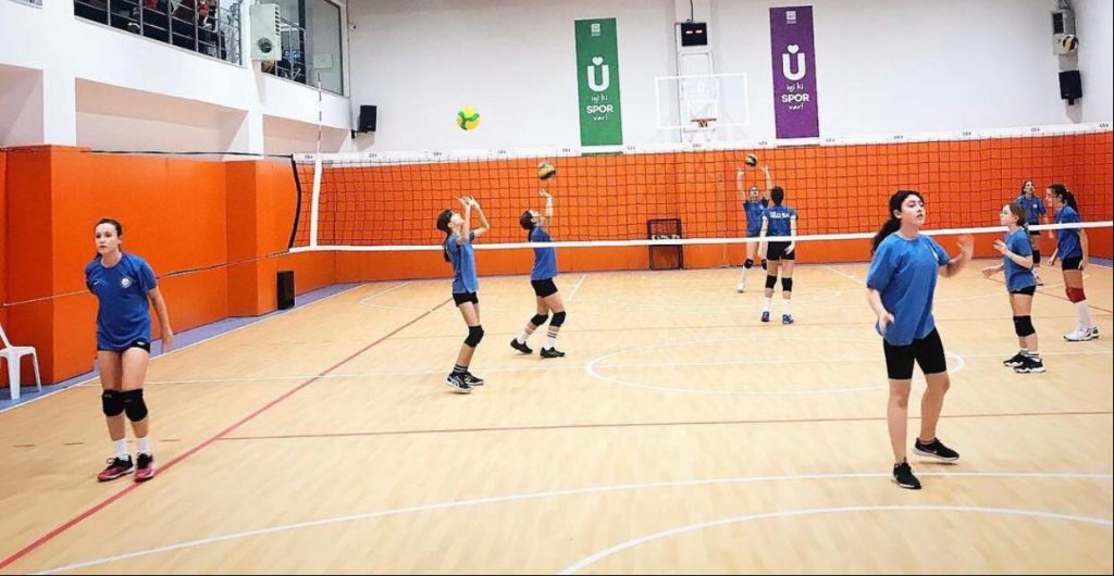 Voleybol Salonu